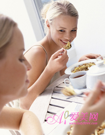 不吃早餐≠减肥 小心7种疾病惹上你