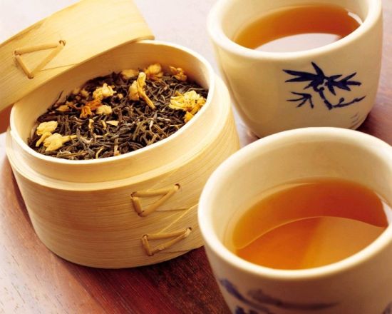 天冷贪喝滚热茶易患咽喉癌