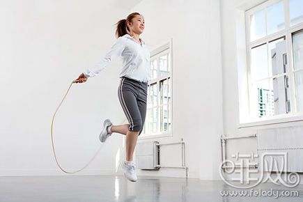 11招瘦身秘籍 边看电视边减肥