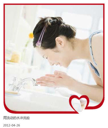 洗脸用手还是用毛巾 科学洗脸方法推荐