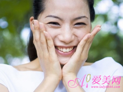 多吃椰子心情好 推荐7种越吃越开心的食物