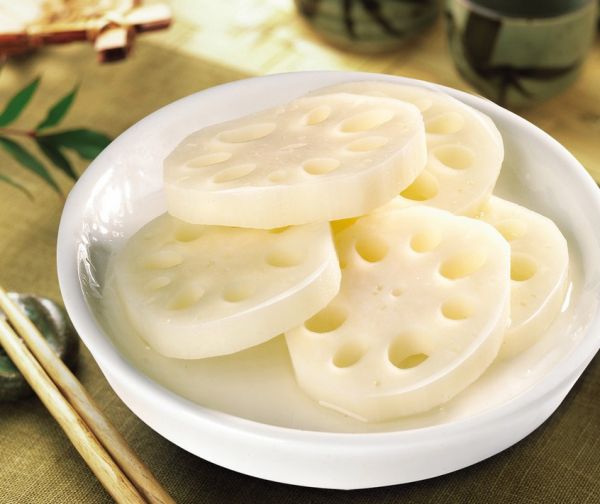 藕汁可治贫血？揭秘不为人知的莲藕食疗功效 