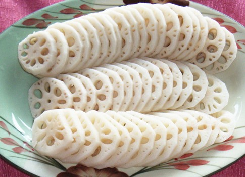 夏季养生要重视养心 多吃黄色蔬菜白色食品