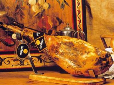 薄瓜瓜带回的是什么肉？伊比利亚火腿最有可能